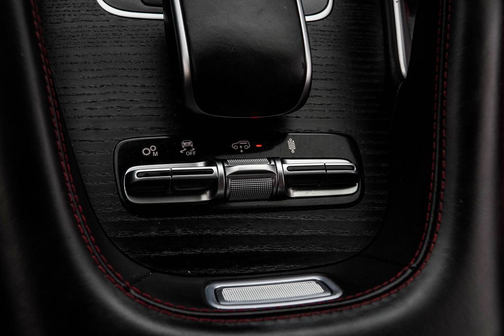 Used 2022 Mercedes-Benz GLE 53 AMG 4MATIC image 23