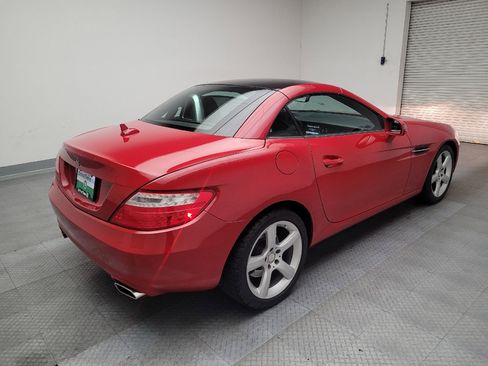 Used 2015 Mercedes-Benz SLK 250 w/ Premium Package image 9