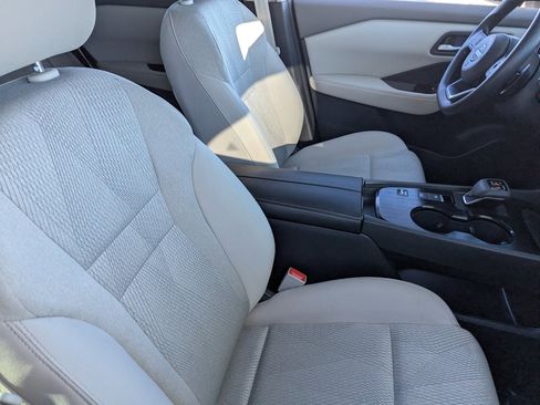 Certified 2024 Nissan Rogue SV image 11