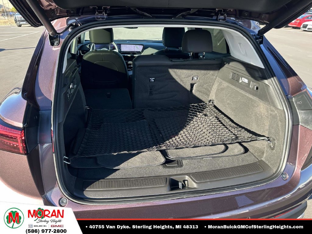 Certified 2024 Buick Envision Preferred AWD/4WD image 10