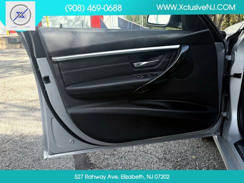 Used 2018 BMW 330i xDrive Sedan w/ Convenience Package image 7