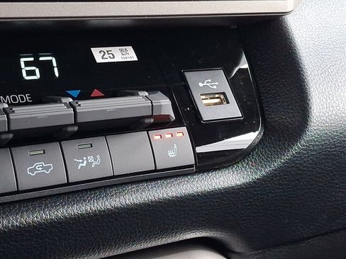 New 2026 Toyota Tundra SR5 AWD/4WD image 15