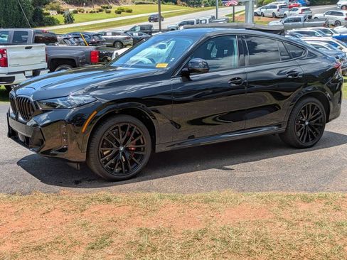 Used 2026 BMW X6 xDrive40i w/ Executive Package AWD/4WD image 2