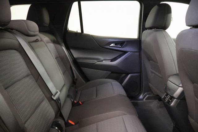 Used 2026 Chevrolet Equinox LT AWD/4WD image 26