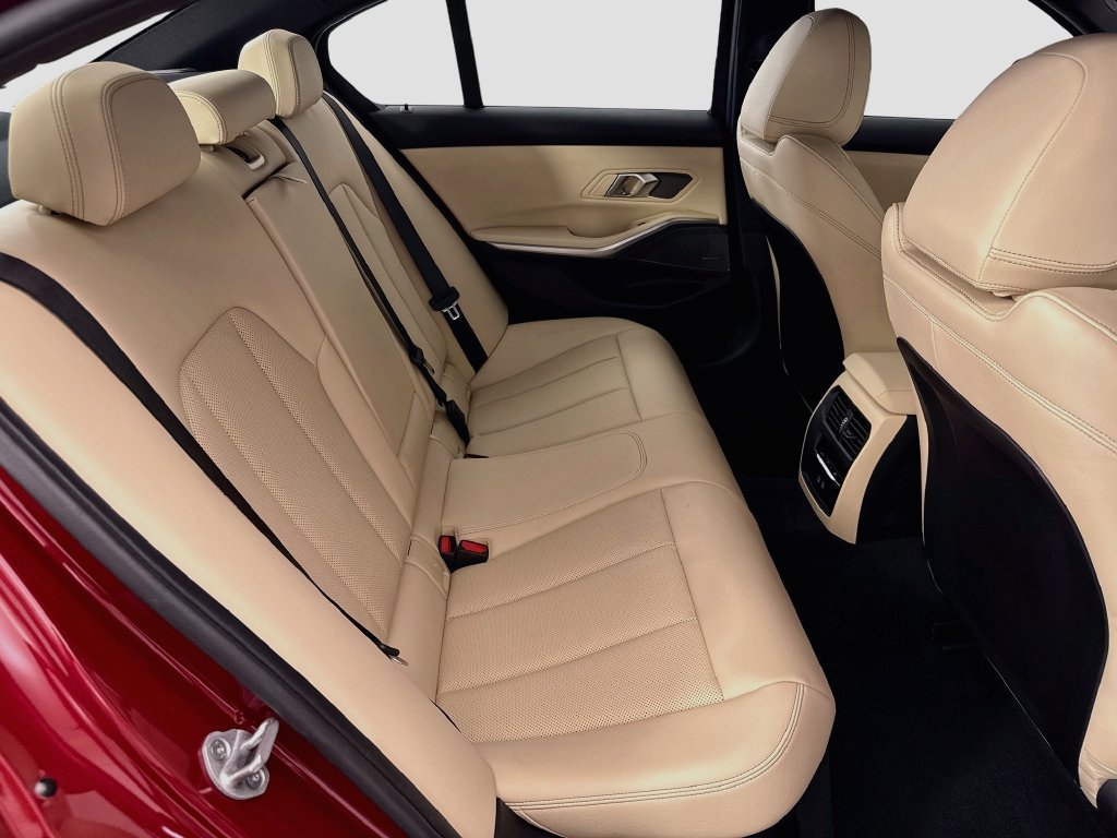 Certified 2026 BMW 330i Sedan w/ M Sport Package RWD image 21
