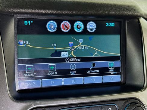 Used 2019 Chevrolet Suburban LT RWD image 11