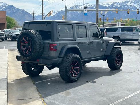 Used 2020 Jeep Wrangler Unlimited Rubicon AWD/4WD image 4
