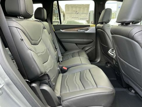 New 2025 Cadillac XT6 Sport w/ Platinum Package image 11