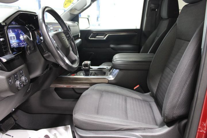 Used 2023 Chevrolet Silverado 1500 RST w/ Protection Package AWD/4WD image 19