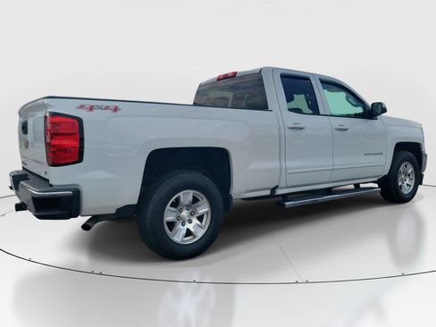 Used 2017 Chevrolet Silverado 1500 LT w/ All Star Edition AWD/4WD image 4