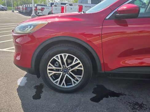 Certified 2020 Ford Escape SEL AWD/4WD image 17