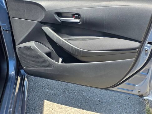 Used 2021 Toyota Corolla LE FWD image 24