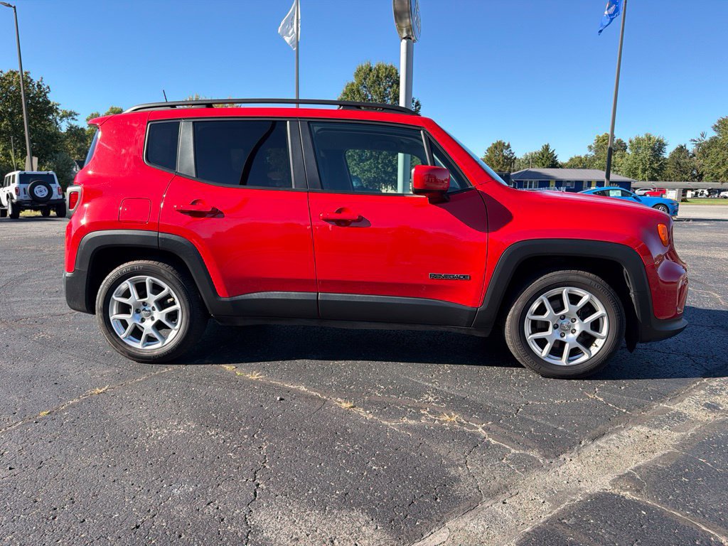 Used 2021 Jeep Renegade Latitude w/ Convenience Group FWD image 8