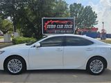 Used 2015 Lexus ES 350 image 2