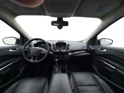 Used 2017 Ford Escape Titanium image 9