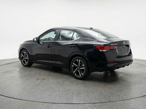 Used 2025 Nissan Sentra SV FWD image 6