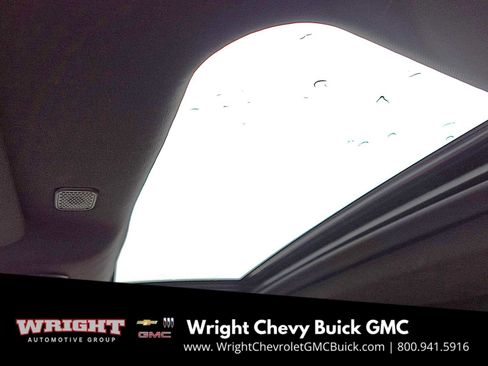 Used 2024 Toyota Highlander XSE image 25