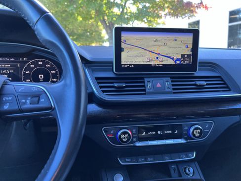 Used 2019 Audi Q5 2.0T Premium Plus w/ Premium Plus Package image 31