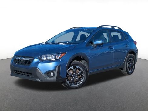 Used 2022 Subaru Crosstrek 2.0i Premium w/ Moonroof Package image 1