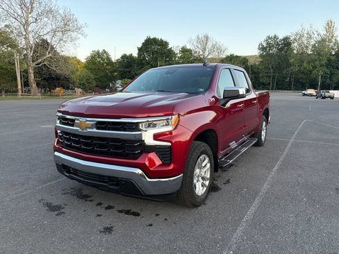 Used 2024 Chevrolet Silverado 1500 LT AWD/4WD image 1
