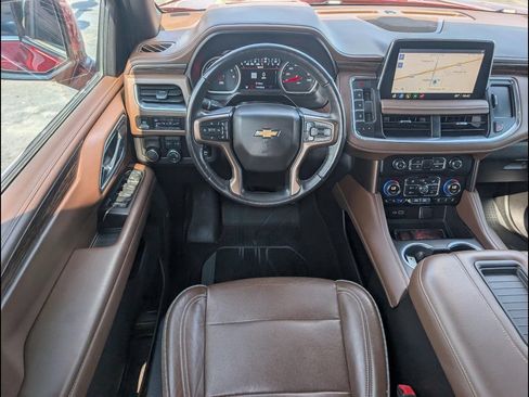 Used 2021 Chevrolet Tahoe High Country w/ Premium Package RWD image 11