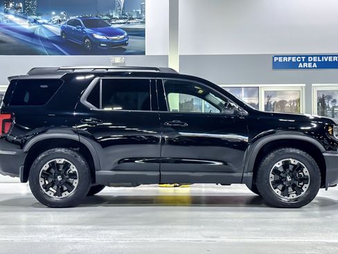 Certified 2026 Honda Passport TrailSport Elite image 8