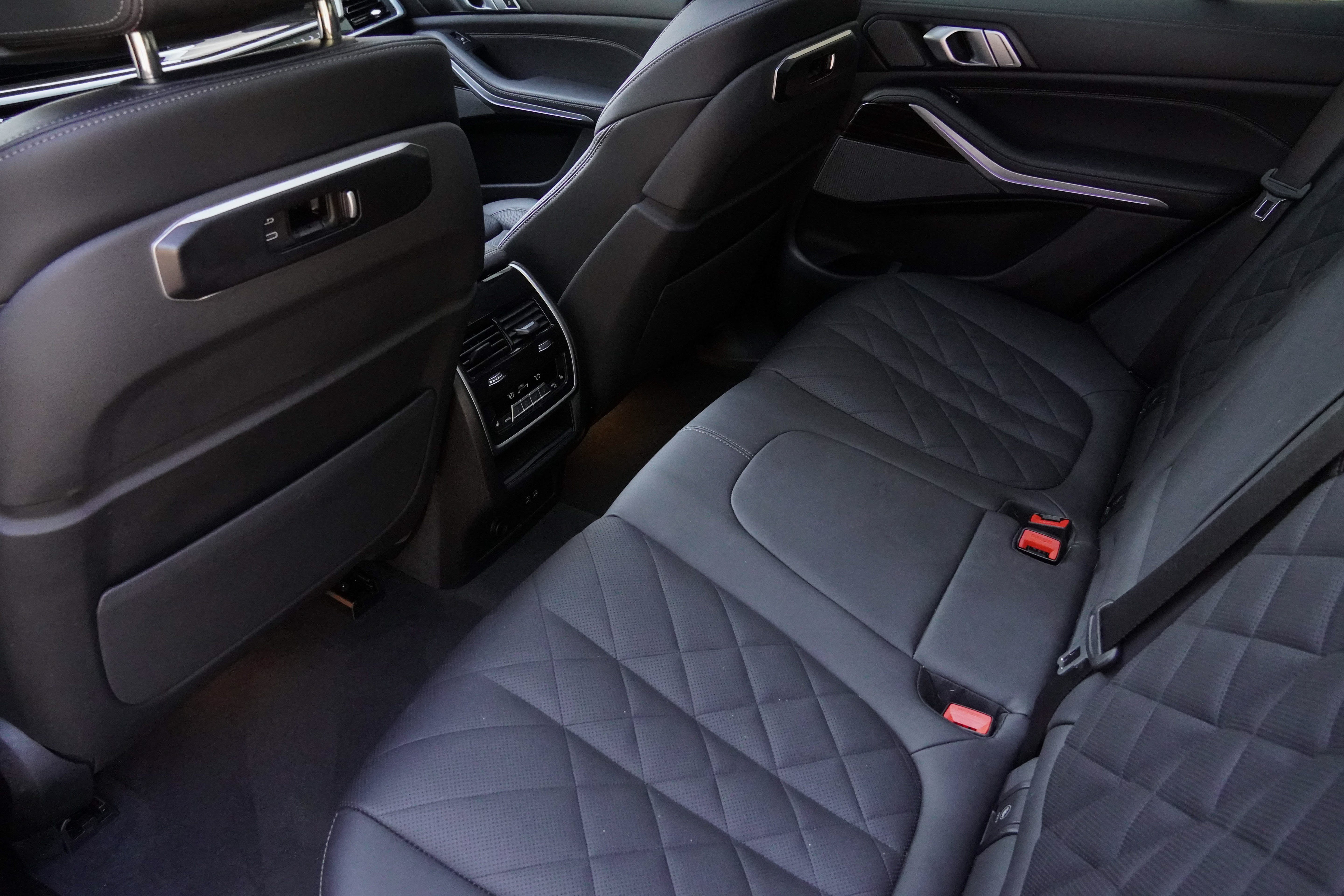 Certified 2025 BMW X5 sDrive40i RWD image 31