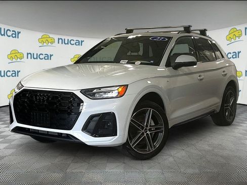 Used 2023 Audi Q5 e Premium Plus w/ Premium Plus Package AWD/4WD image 3