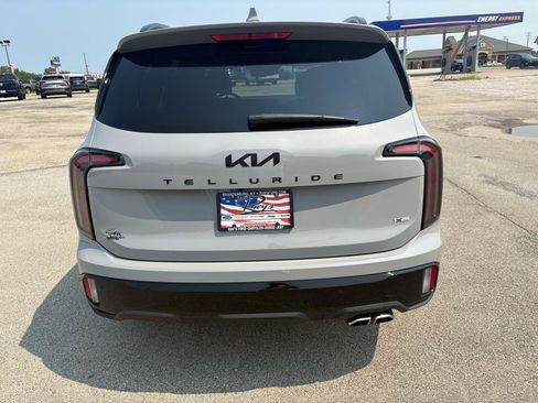 Used 2025 Kia Telluride EX X-Line AWD/4WD image 3