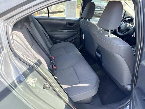 Used 2023 Toyota Corolla LE image 11