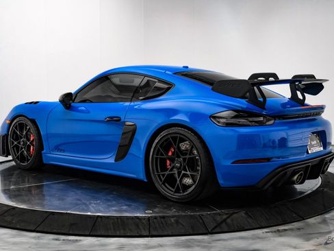 Used 2024 Porsche 718 Cayman GT4 RS image 8