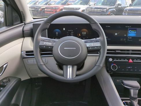 New 2026 Hyundai Tucson SEL image 17