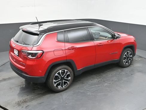Used 2024 Jeep Compass Limited AWD/4WD image 35