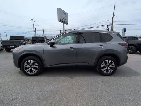 Used 2021 Nissan Rogue SV FWD image 5