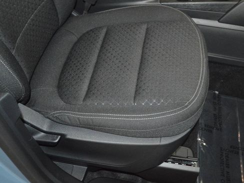 Used 2025 Ford Escape Active w/ Tech Pack #1 AWD/4WD image 7
