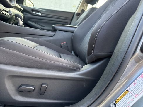 Used 2020 Nissan Altima 2.5 S image 10