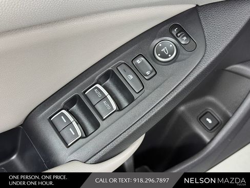 Used 2019 Honda Accord EX-L image 18