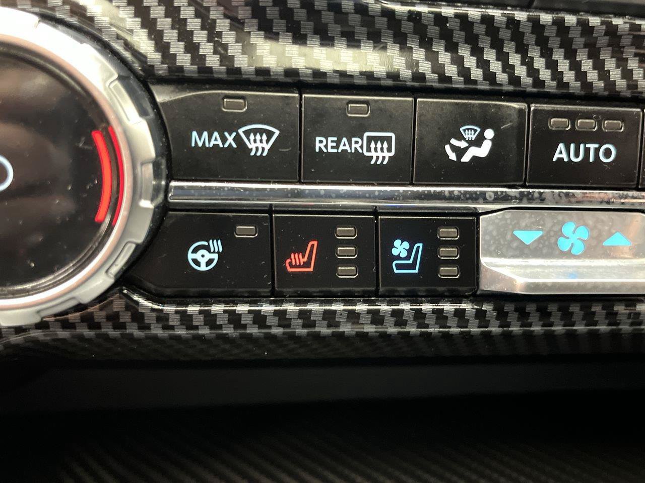 Used 2024 Ford F150 Lariat w/ Equipment Group 502A High AWD/4WD image 24