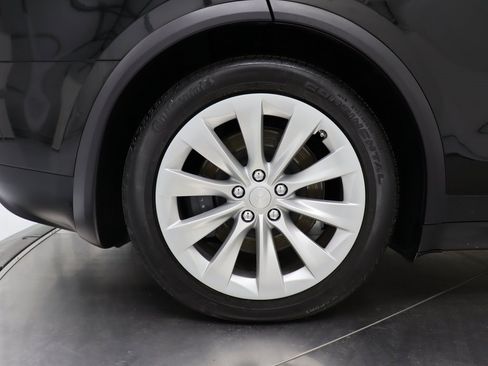 Used 2020 Tesla Model X Long Range image 43