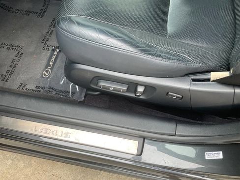 Used 2011 Lexus ES 350 FWD image 12