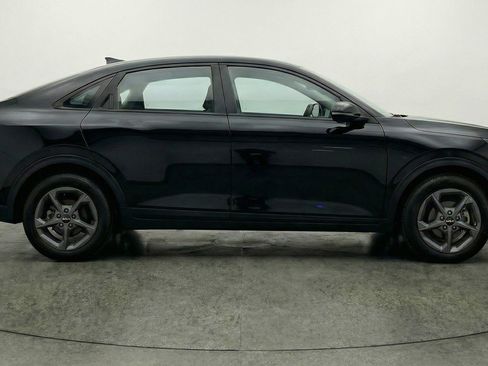 Used 2025 Kia K4 LXS image 11