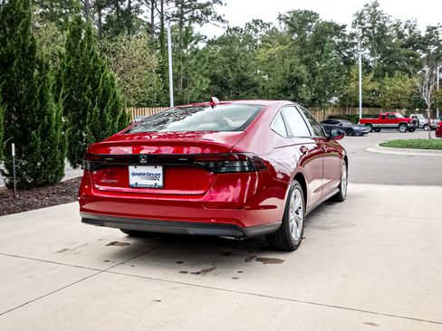 Certified 2025 Honda Accord LX image 10