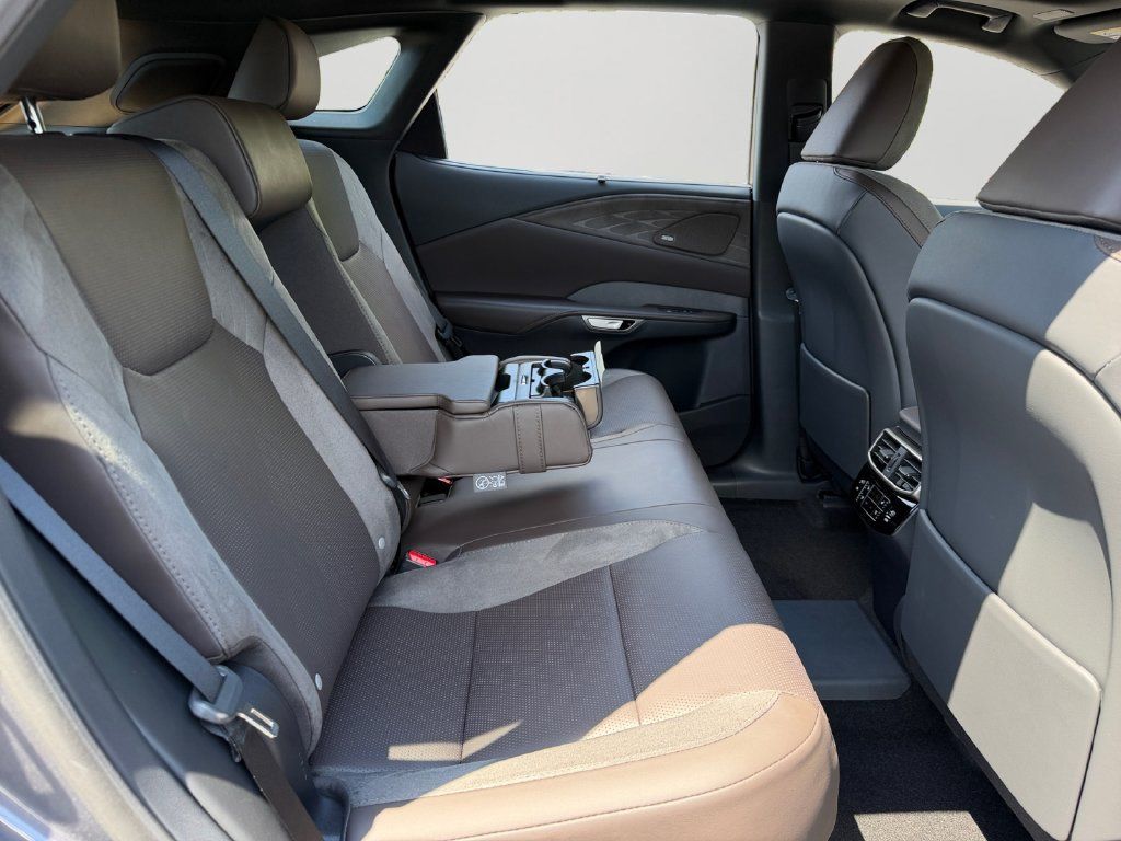 New 2026 Lexus RX 450h AWD w/ Convenience Package image 6