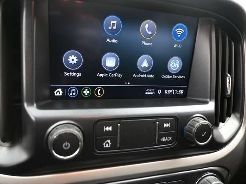 Used 2022 Chevrolet Colorado LT w/ Luxury Package RWD image 12