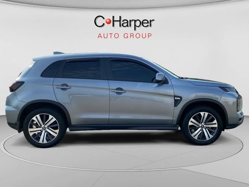 Used 2024 Mitsubishi Outlander Sport ES AWD/4WD image 2