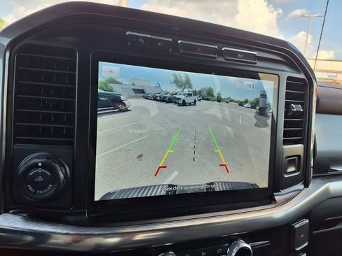 Used 2021 Ford F150 Lariat w/ Equipment Group 502A High image 34