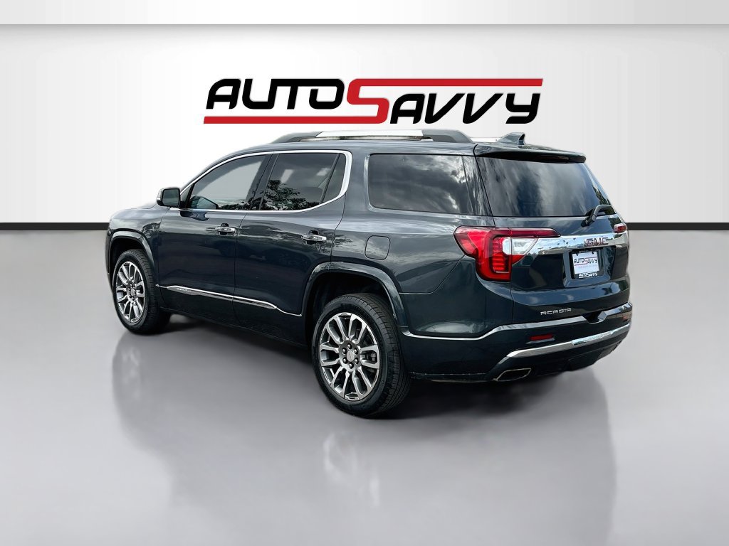 Used 2023 GMC Acadia Denali w/ Denali Ultimate Package FWD image 5