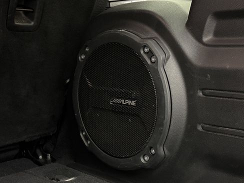 Used 2018 Jeep Wrangler Unlimited Sport S image 25