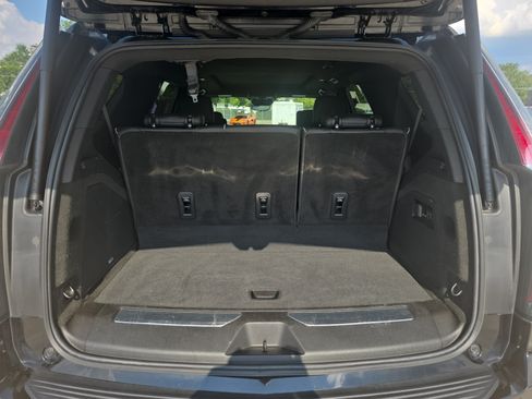 Used 2024 Cadillac Escalade Sport w/ LPO, ONYX Package AWD/4WD image 13