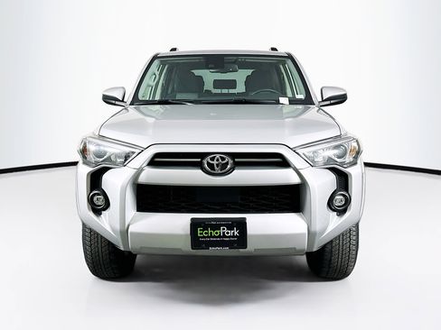 Used 2024 Toyota 4Runner SR5 image 2